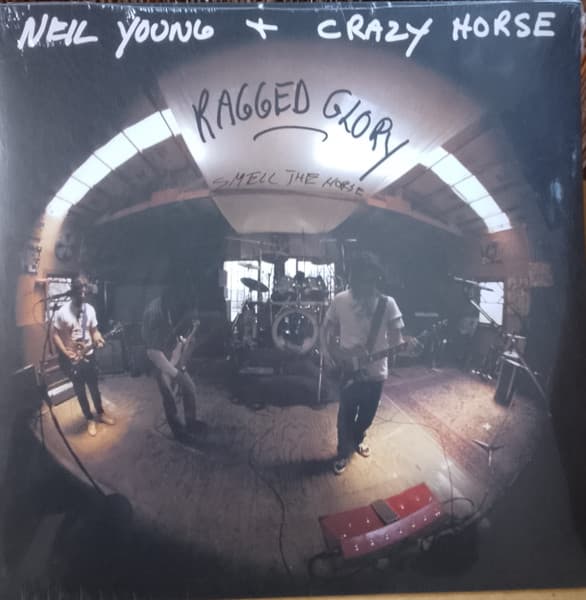 YOUNG,NEIL & CRAZY HORSE – YOUNG,NEIL & CRAZY HORSE – RAGGED GLORY (140 GR 12")