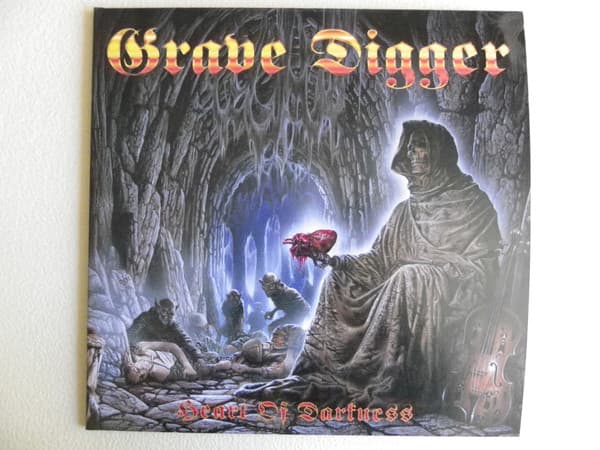 GRAVE DIGGER – GRAVE DIGGER – HEART OF DARKNESS